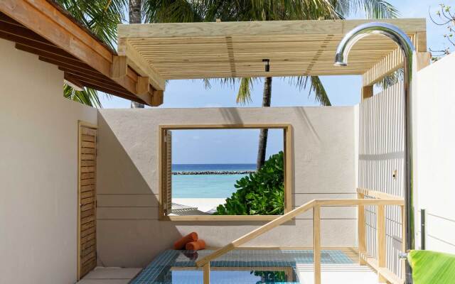 Emerald Faarufushi Resort & Spa - All Inclusive