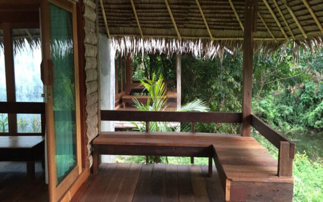 Thap Pala Cottage