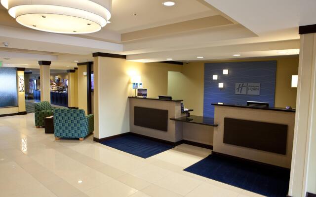 Holiday Inn Express Hotel & Suites Lansing-Dimondale by IHG