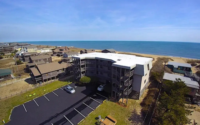 Admirals View III Oceanfront