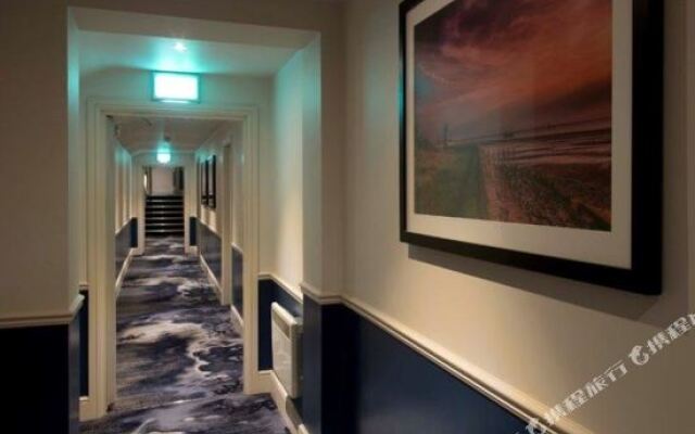 The Yarborough Hotel Wetherspoon