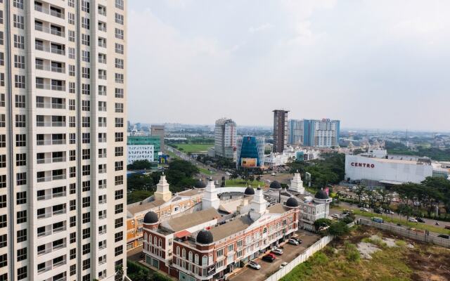 3BR Apartment with Pool View at M-Town Residence
