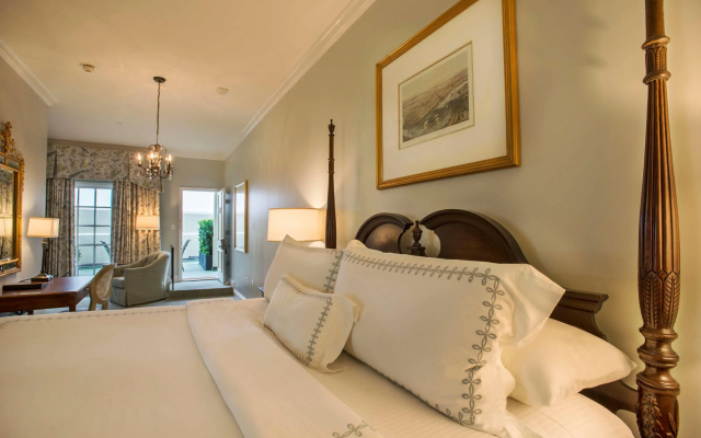 Bienville House