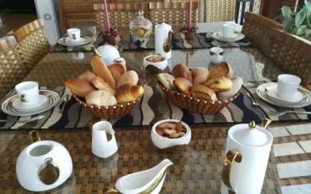 Ramire Tour Guest House