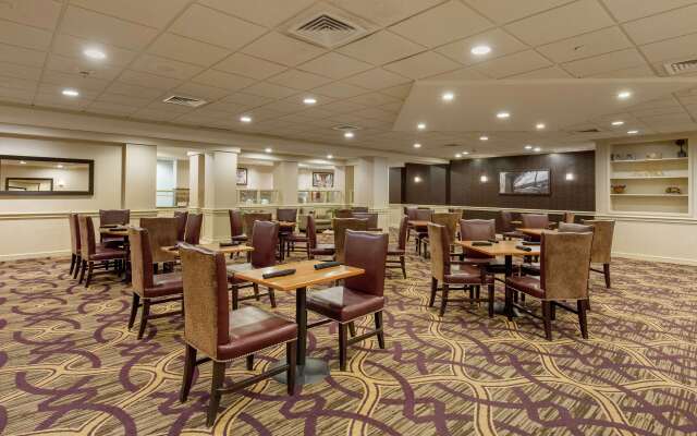 DoubleTree by Hilton Downtown Wilmington - Legal District