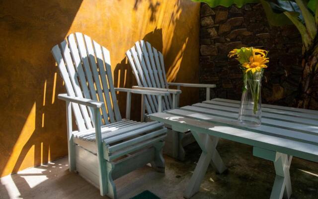 VIEW guesthouse & bistro at goyambokka