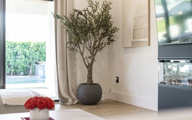 NEW The Casa Privada Experience