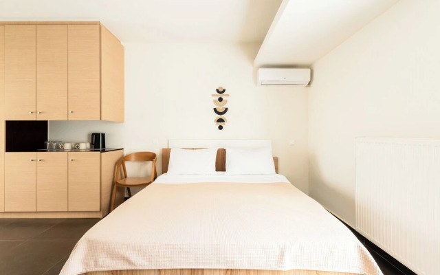 Elysee Apartments 9 B