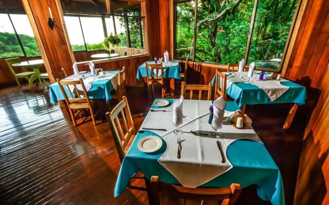 Cloud Forest Lodge