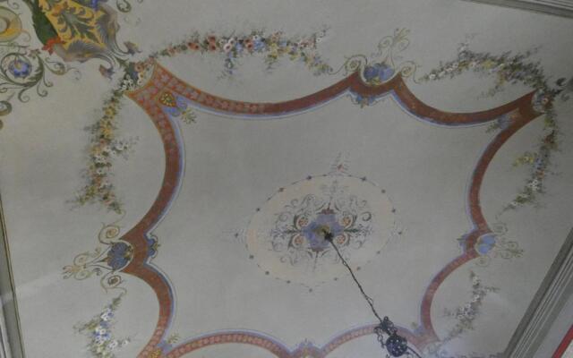 Scappo In Umbria, La Casa Del Duomo