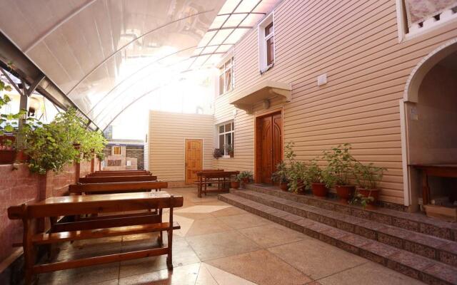 Briz Guest House