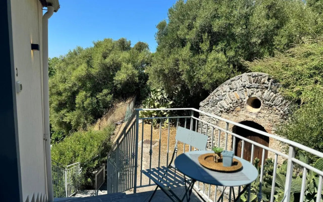 Mare Apartment 4