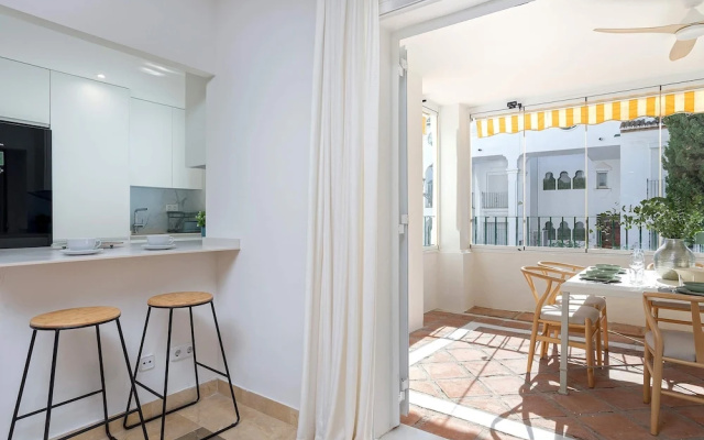 Bright&exclusive 3BD Apartment Estepona. El Presidente