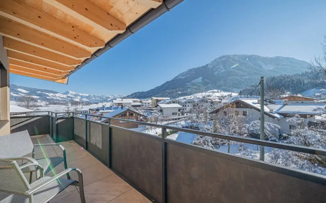 Penthouse With Roof Terrace and Stunning View