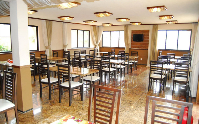 OYO Kalamari Beach Hotel