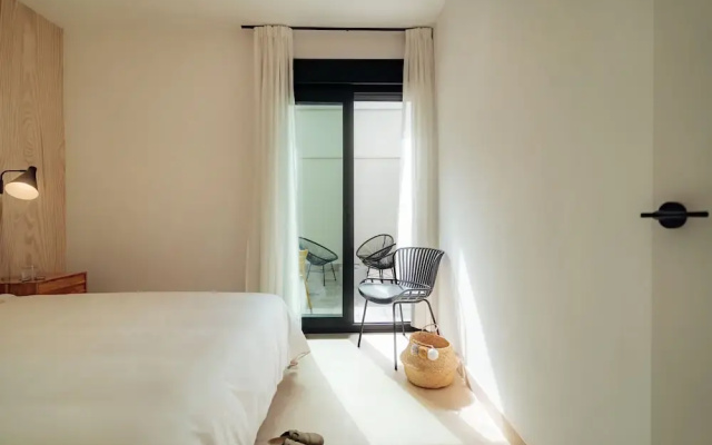 Los Olivos Apartments by Olala Homes