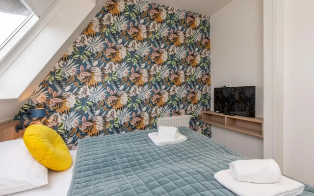 Wifi and Golden Beaches; Home