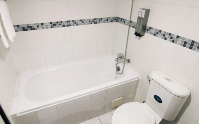 ECFA Hotel - Tainan