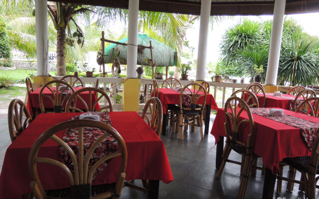 Moalboal Beach Resort