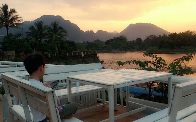 Thavonsouk Resort