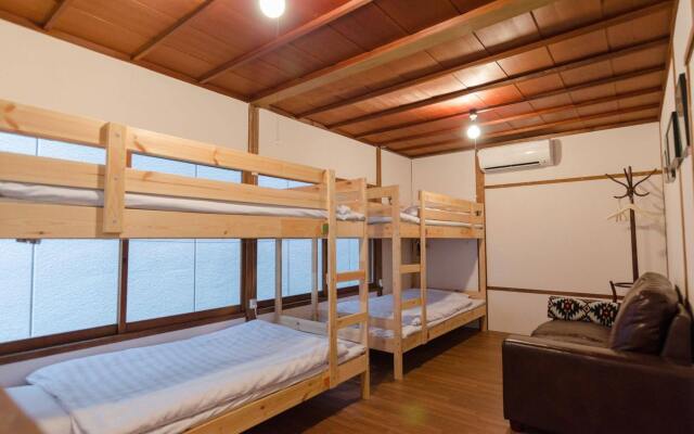 Osaka Guesthouse OSHITERUYA - Hostel