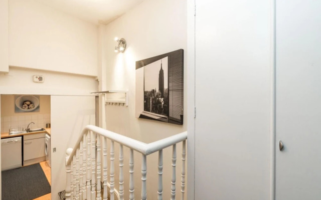 Spectacular 2BD Flat in Shepherds Bush