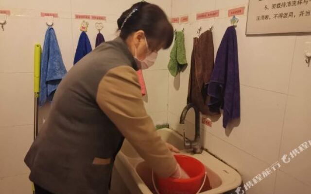 银座佳驿酒店(济南长清大学城园博园店)