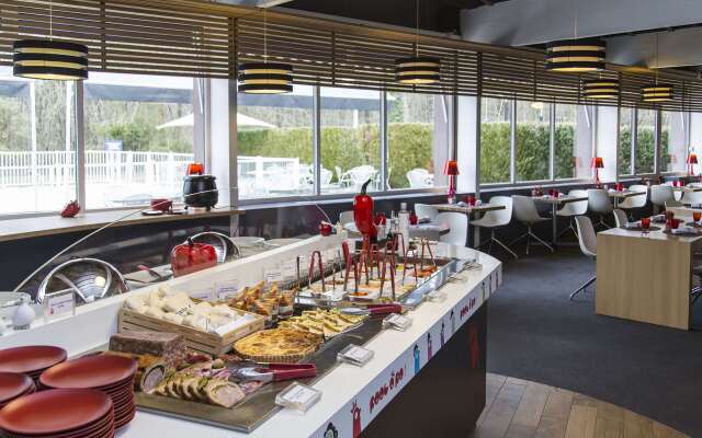 KYRIAD MONTCHANIN - Le Creusot