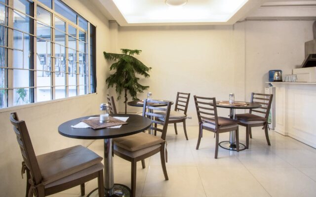 Makati Riverside Inn