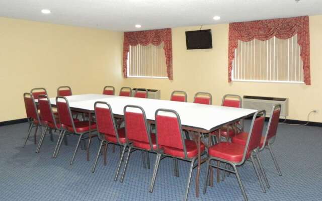 Quality Inn Ottawa near Starved Rock State Park