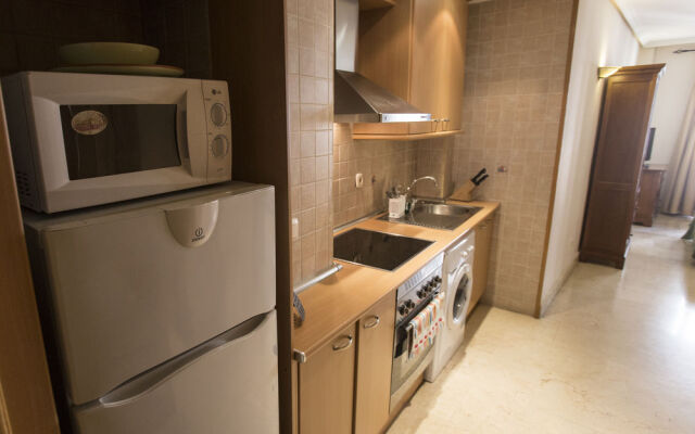 Forever Young Apartments Caballero