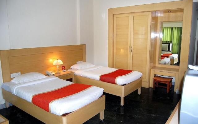 Plaza Palace Hotel