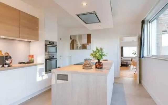 Spacious House With Garden for Family and Friends