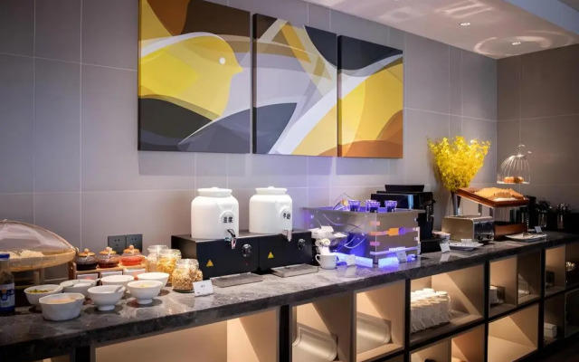 Home Inn Selected (Shanghai Lujiazui, Expo Center)