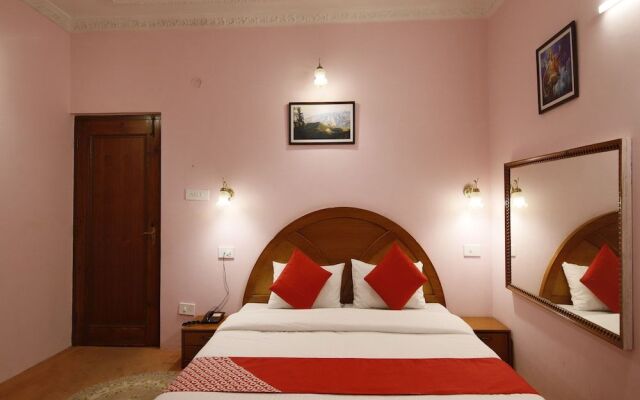 OYO 14534 Hotel Oakwood