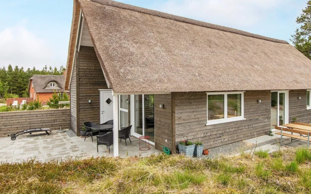 6 Person Holiday Home in Romo-by Traum