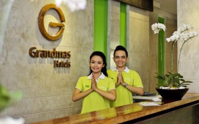 Grandmas Tuban Hotel