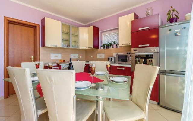 Beautiful Home in Crikvenica With Wifi and 2 Bedrooms
