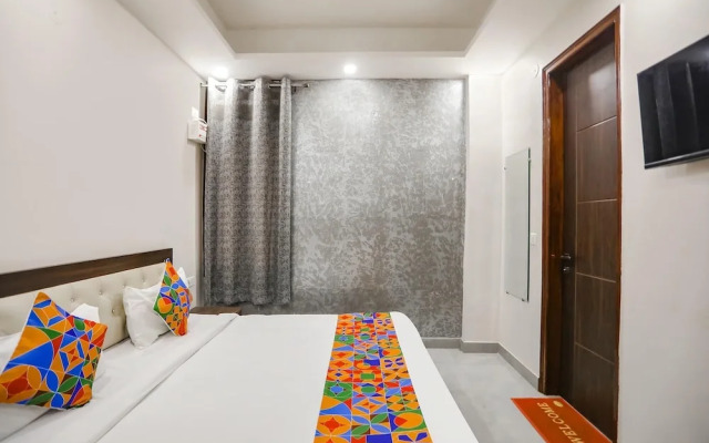 Fabhotel Signature Inn I