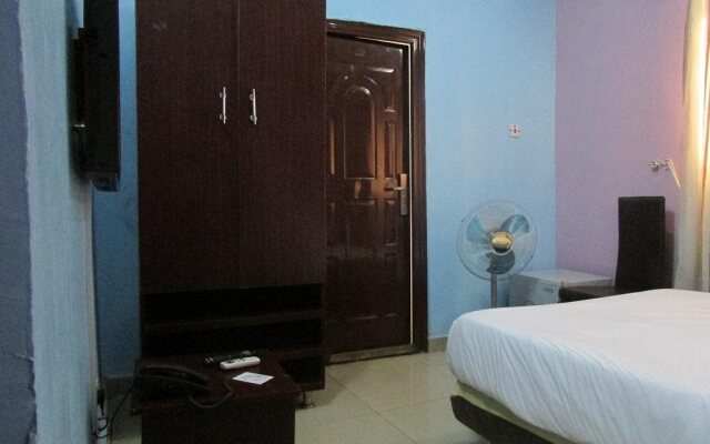 Golf Le'Meridien Hotels