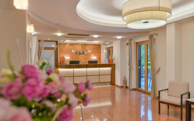 Hotel Mareluna