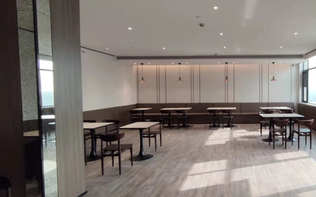 Hanting Hotel Fengqiu Dongfeng Road