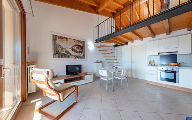 Le Olive 8-4 Apartment