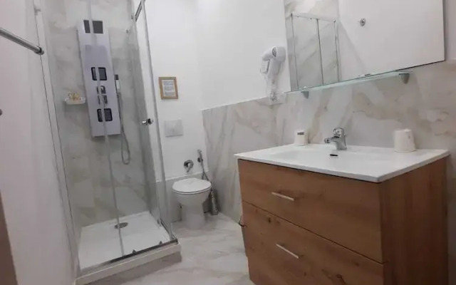 Via Salvatore Meccio