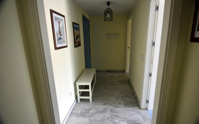 Rodeo Apartments