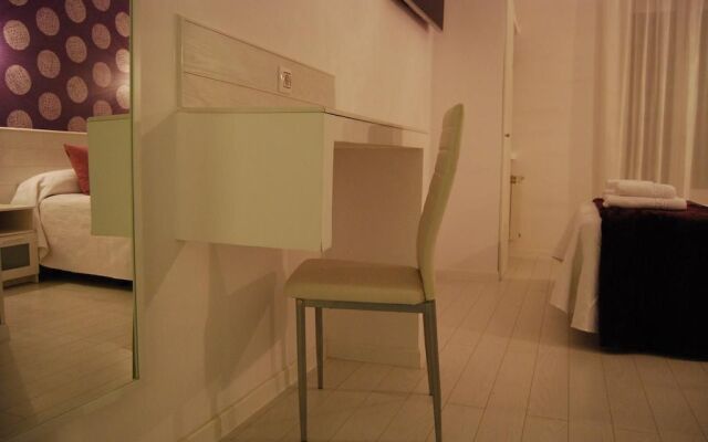 Hostal Petite Maman