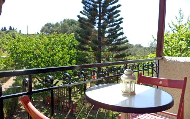 Dendrolivano Studios & Apartments