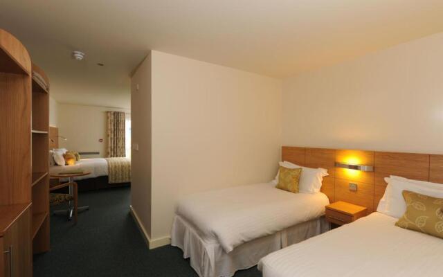 Croyde Bay Hotel or Self Catering