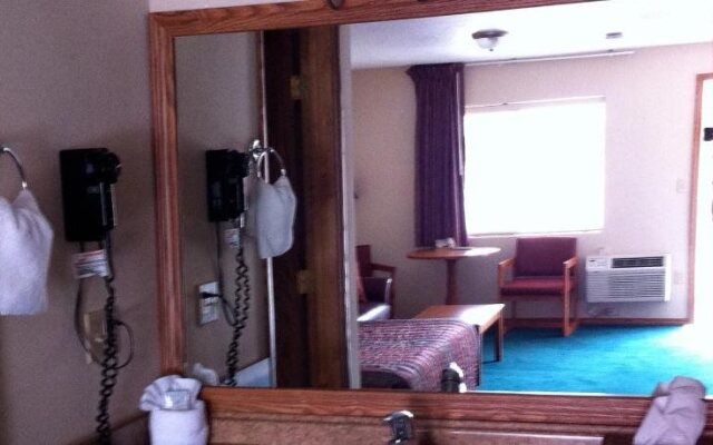 Legacy Inn & RV Park