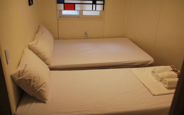 Myeongdong City Hostel